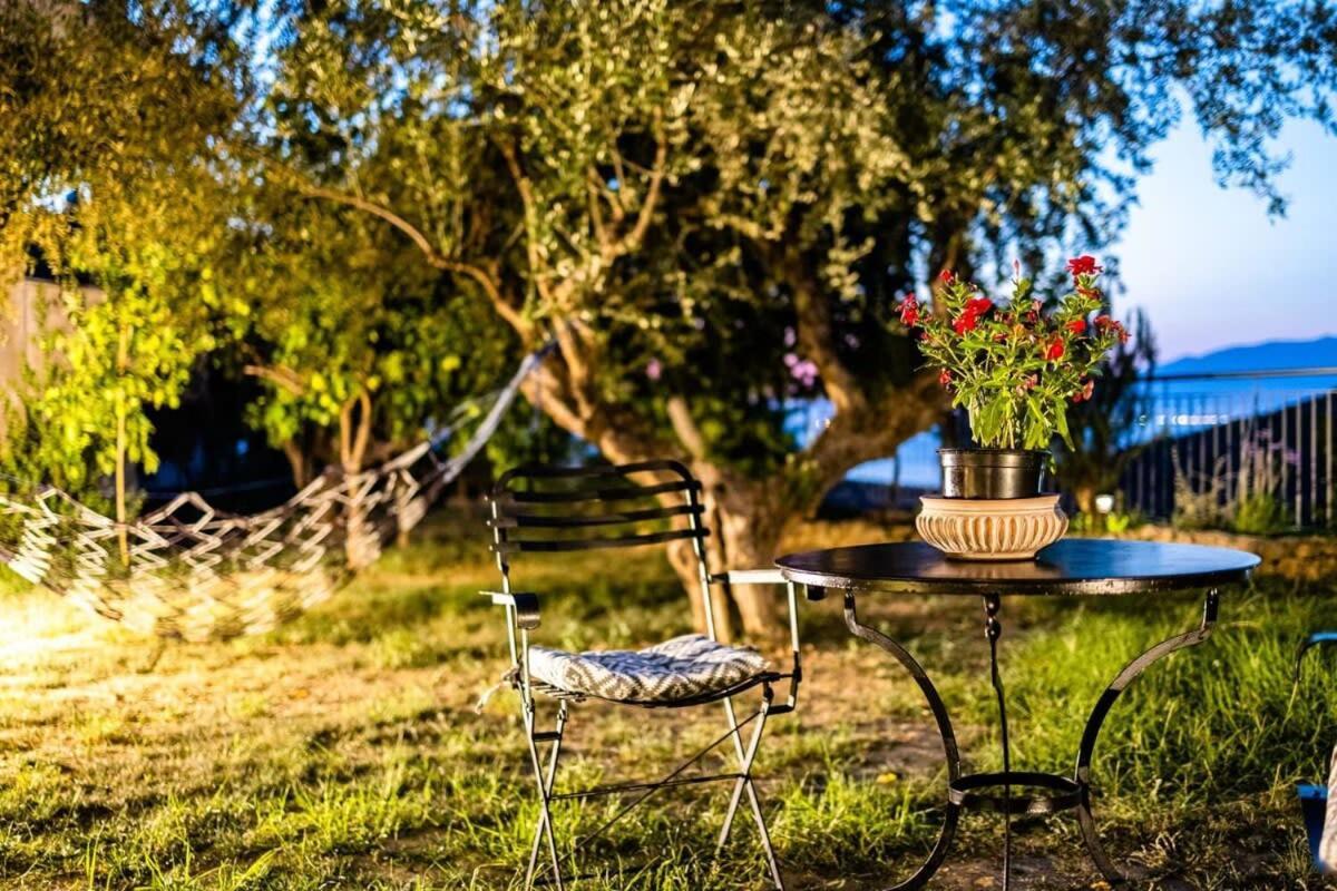 Kitries Summer Getaway - Eden Cozy Suite Kitriaí المظهر الخارجي الصورة